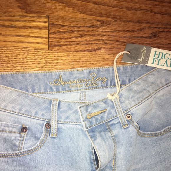 American Rag High Rise Flare Jeans - Picture 3 of 7